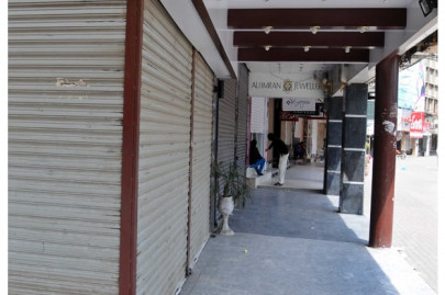 traders threaten sit in from today traders threaten sit in from today