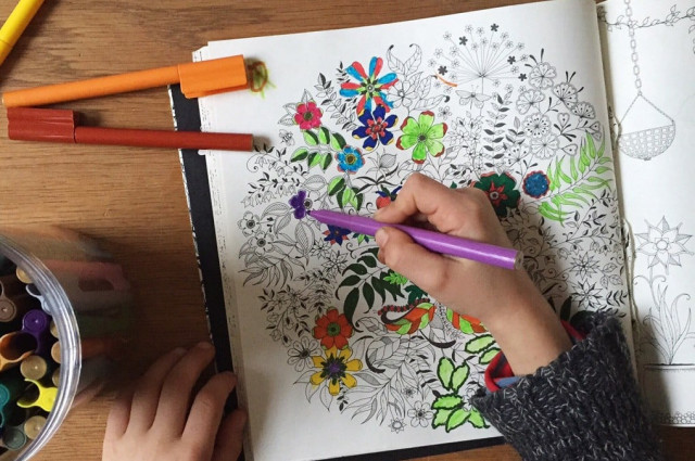 the trend has spawned colouring parties and clubs where grown ups get together to colour and socialize photo pagelizard com the trend has spawned colouring parties and clubs where grown ups get together to colour and socialize photo pagelizard com