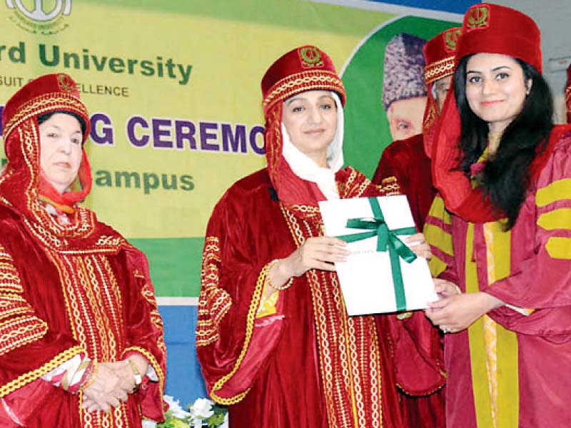 saira afzal tarar awards degrees to students at the convocation ceremony held at the hamdard university photo nni