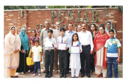 partner schools pef organises pakistan day ceremony