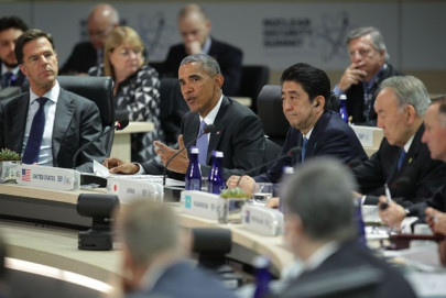 obama says world must prevent terror madmen from getting nukes obama says world must prevent terror madmen from getting nukes