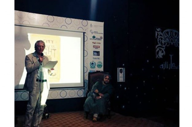 charles allen and nazish attaullah talking about the kiplings in lahore photo fb com itu charles allen and nazish attaullah talking about the kiplings in lahore photo fb com itu