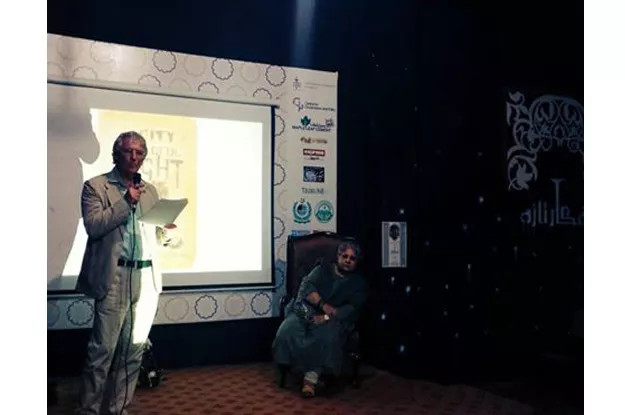 charles allen and nazish attaullah talking about the kiplings in lahore photo fb com itu charles allen and nazish attaullah talking about the kiplings in lahore photo fb com itu
