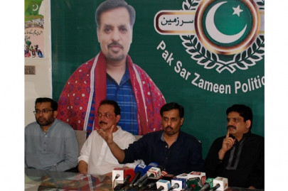 politicking kamal accuses altaf of planning mirpurkhas attack politicking kamal accuses altaf of planning mirpurkhas attack