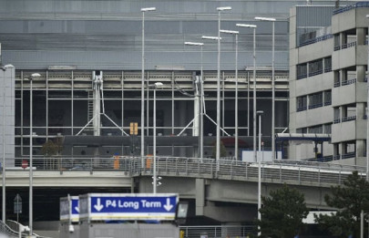 brussels airport eyes sunday reopening as govt police agree security deal