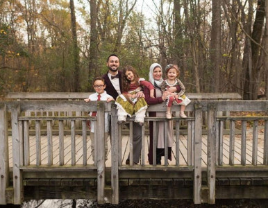 muslim family kicked off us flight over how they looked