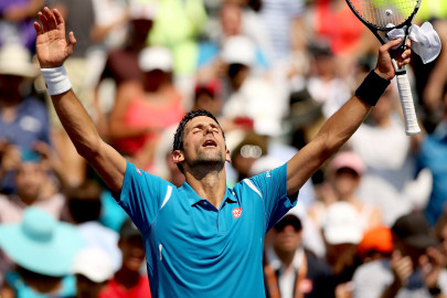 djokovic downs goffin to reach miami final