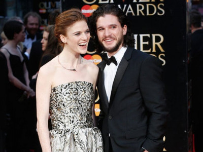 kit harrington rose leslie confirm off screen romance