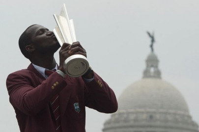 darren sammy thanks pakistani fans in pashto darren sammy thanks pakistani fans in pashto