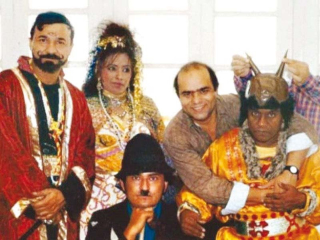 ainak wala jin was one of ptv s most popular productions of its time photos file ainak wala jin was one of ptv s most popular productions of its time photos file