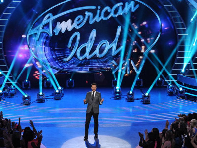 hugs tears respect as american idol looks back hugs tears respect as american idol looks back