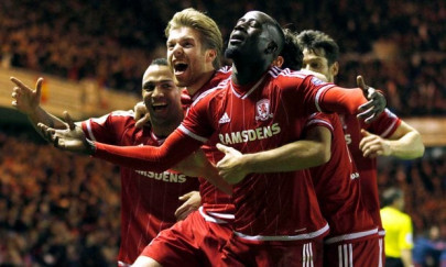 middlesbrough close on league toppers burnley