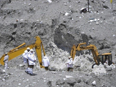 on this day four years ago gayari avalanche strikes pakistan army base in siachen on this day four years ago gayari avalanche strikes pakistan army base in siachen