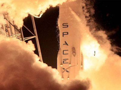 spacex to launch first cargo since 2015 accident