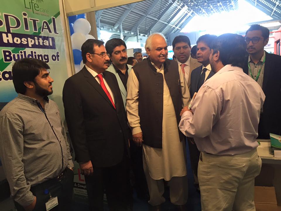 punjab minister for industries chaudhry muhammad shafiq visiting the lcci third expo on friday photo online