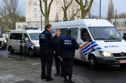 belgium arrests paris attacks suspect abrini four others