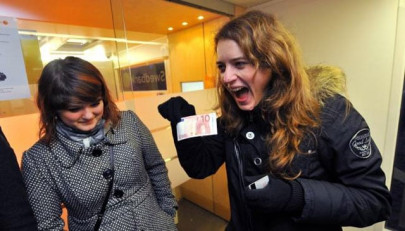 money can buy happiness if you spend it right money can buy happiness if you spend it right