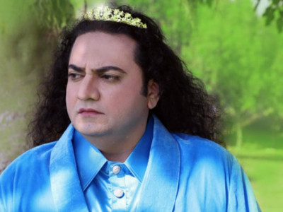 taher shah s website is the next best thing to angel