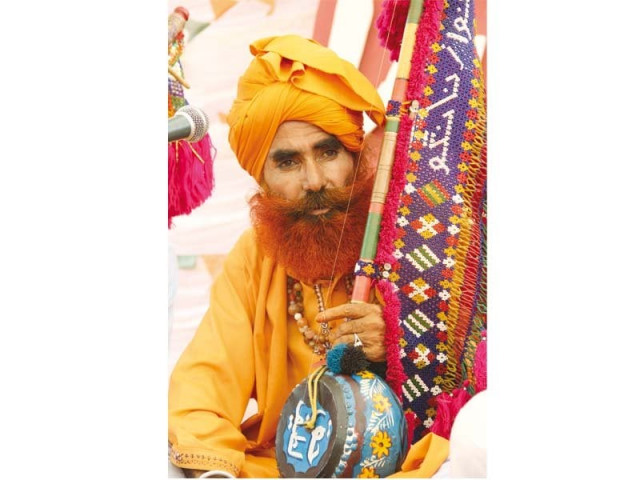 fakir sufi bhurulal and group performed several songs at lahooti melo 2016 fakir sufi bhurulal and group performed several songs at lahooti melo 2016