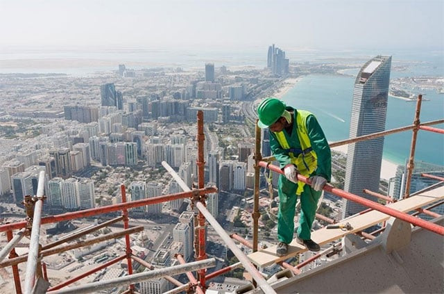 slowdown in pace of growth due to low inflation and slow global economic recovery photo afp slowdown in pace of growth due to low inflation and slow global economic recovery photo afp