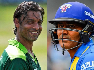 shoaib akhtar turns tables on sehwag after mauka taunt