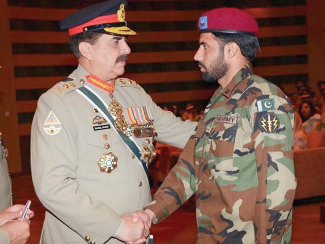 operation zarb e azb veterans martyrs decorated