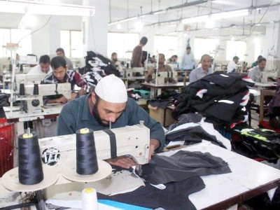 us promises 100m fund to propel pakistan s smes