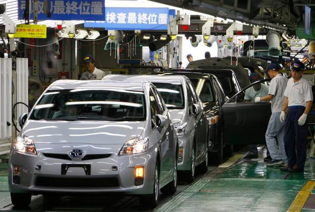 japan plants shut down after quake fuels economic fears japan plants shut down after quake fuels economic fears