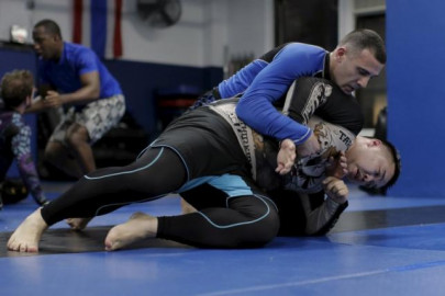 new york becomes last us state to lift mma ban