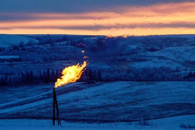 oil trades cautiously ahead of crunch producers summit oil trades cautiously ahead of crunch producers summit