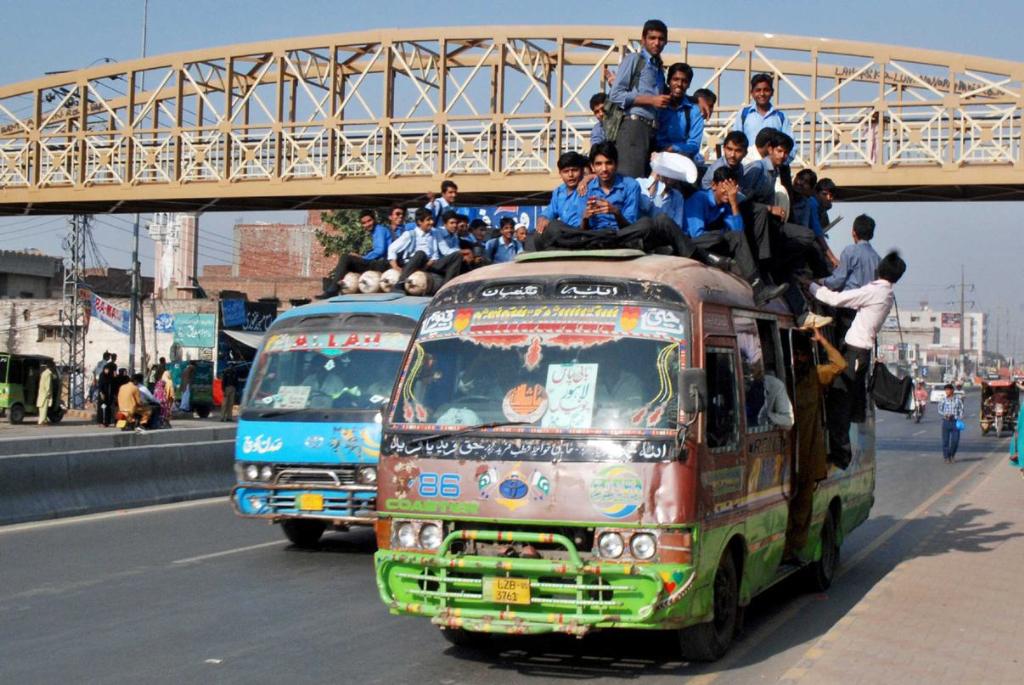 public transport in lahore photo online