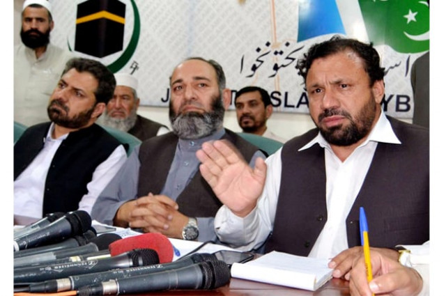 minister for finance muzaffar syed addressing at a news conference at al markaz e islami photo inp minister for finance muzaffar syed addressing at a news conference at al markaz e islami photo inp