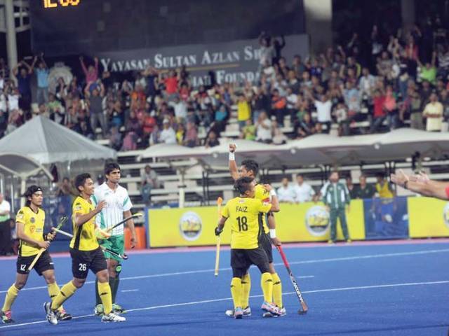 malaysia edged out the greenshirts by a solitary goal with pakistan s forwards missing nearly half a dozen goal scoring opportunities photo courtesy malaysian hockey confederation