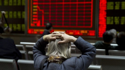 oil stocks lead china hong kong markets lower