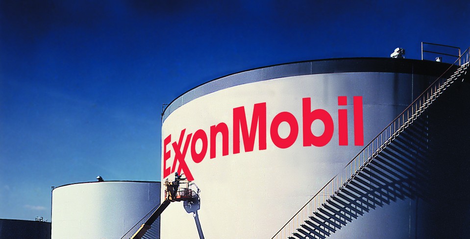 exxon mobil to cut 700 jobs