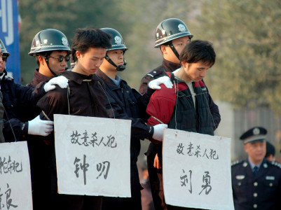 china sets death penalty threshold in graft cases