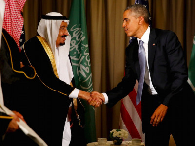 obama courts gulf kings keen just to see him go