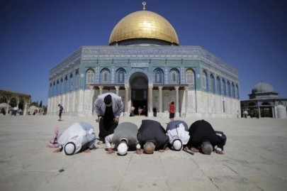 jordan halts jerusalem al aqsa cameras project jordan halts jerusalem al aqsa cameras project