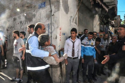five dead in rocket fire on turkey town after syrian child dies