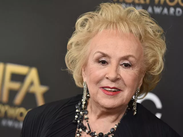 doris roberts was best known for her role as marie the interfering manipulative mother of raymond barone photo theblaze com doris roberts was best known for her role as marie the interfering manipulative mother of raymond barone photo theblaze com