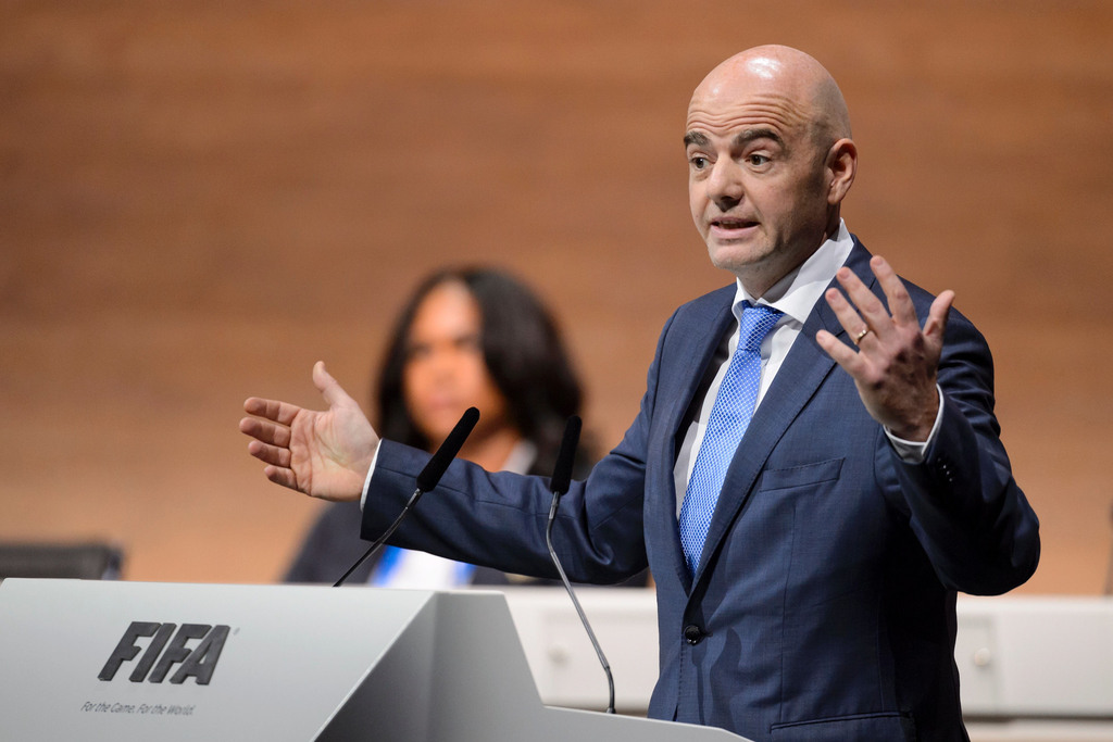 moscow get thumbs up from infantino over 2018 world cup preparations