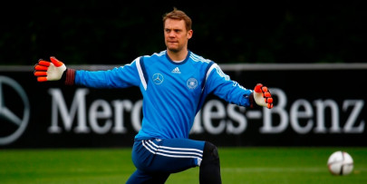 neuer extends bayern contract until 2021