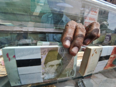 tax those who are out of the net business council