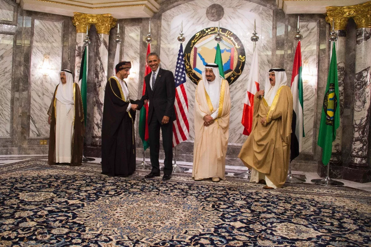 king of bahrain hamad bin isa al khalifa r king of saudi arabia salman bin abdulaziz al saud 2nd r and emir of kuwait sheikh sabah al ahmed al sabah l look on as us president barack obama 3rd l shakes hands with oman deputy prime minister for the council of ministers sayyid fahd bin mahmoud al said 2nd l during the family photo for the us gulf cooperation council summit in riyadh on april 21 2016 photo afp king of bahrain hamad bin isa al khalifa r king of saudi arabia salman bin abdulaziz al saud 2nd r and emir of kuwait sheikh sabah al ahmed al sabah l look on as us president barack obama 3rd l shakes hands with oman deputy prime minister for the council of ministers sayyid fahd bin mahmoud al said 2nd l during the family photo for the us gulf cooperation council summit in riyadh on april 21 2016 photo afp