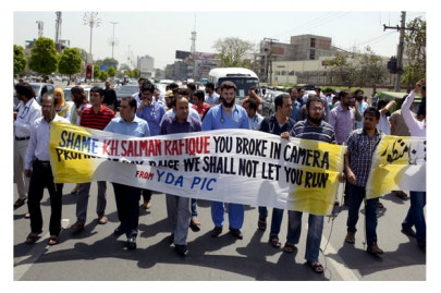 up in arms young doctors takes to the streets yet again up in arms young doctors takes to the streets yet again