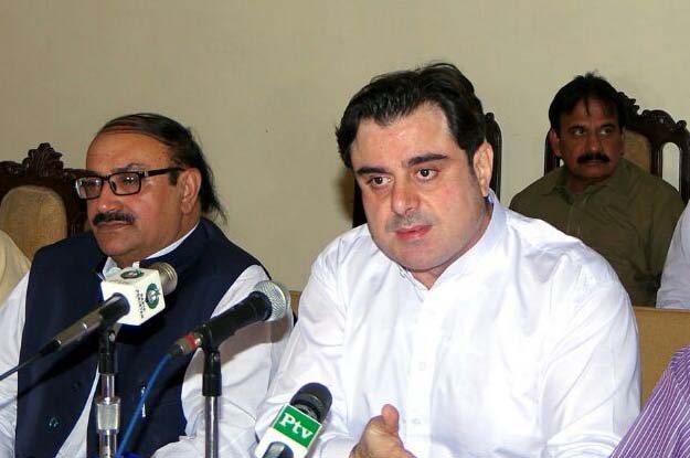 food minister bilal yasin addressing a press conference at circuit house photo express