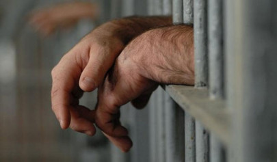 escaped texas inmate found hiding in apartment dishwasher escaped texas inmate found hiding in apartment dishwasher