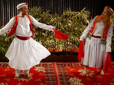 this video of americans learning pashto dance is hilarious