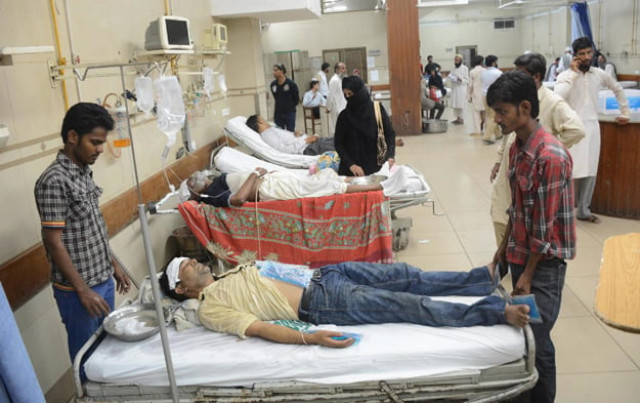 people admitted into the hospital after suffering from a heatstroke photo online people admitted into the hospital after suffering from a heatstroke photo online