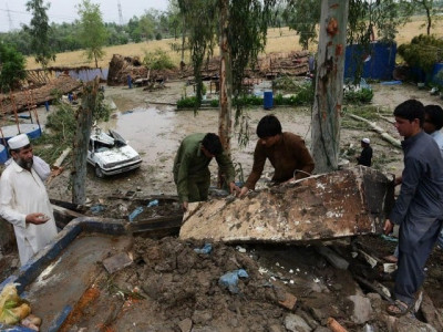 weather anomalies girl killed 19 injured as thunderstorm in batkhela